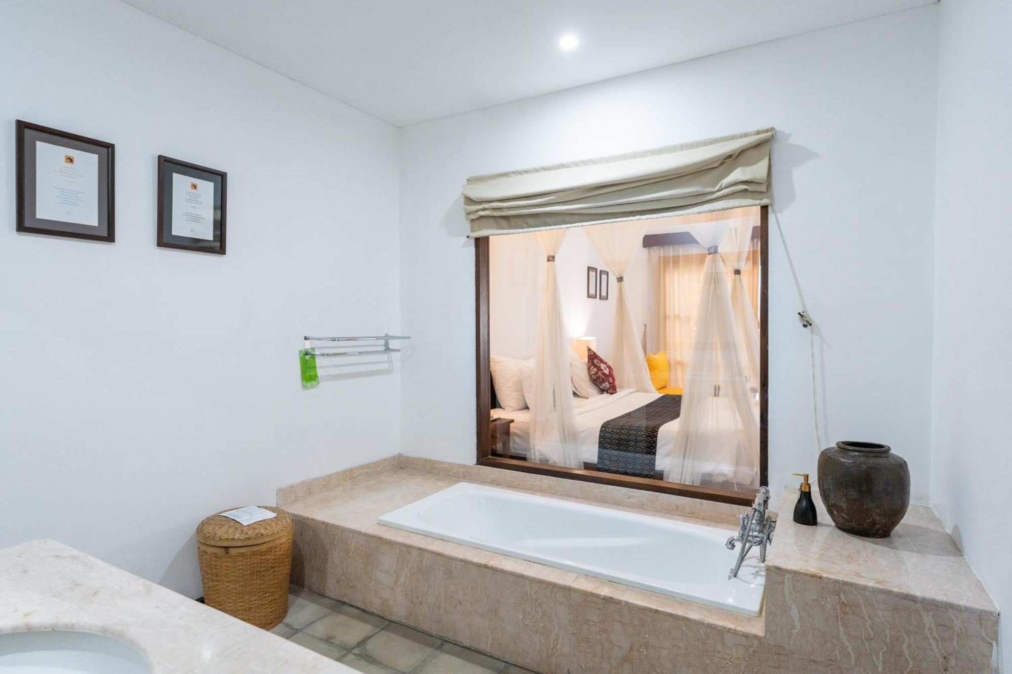 Alam Puisi Villa Ubud Exterior foto